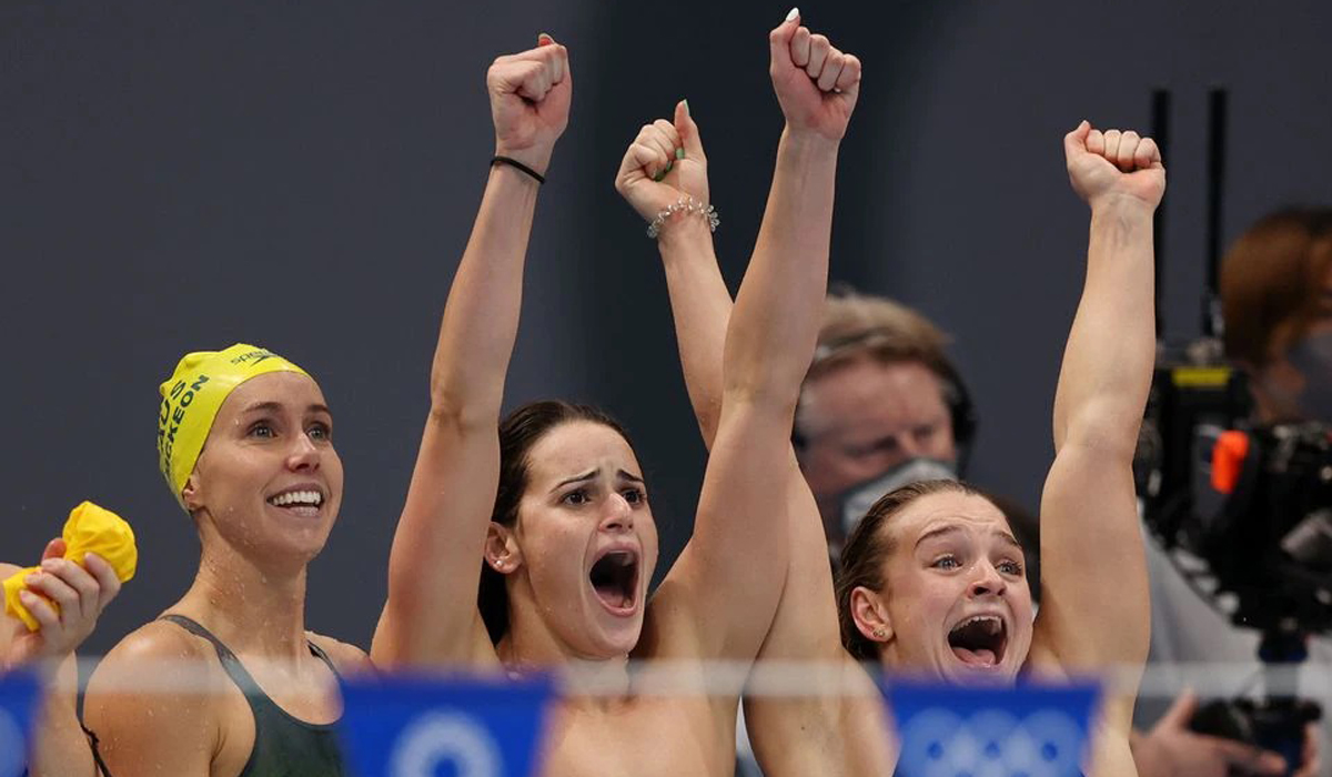 Swimming-Australia win women's 4x100m medley relay gold